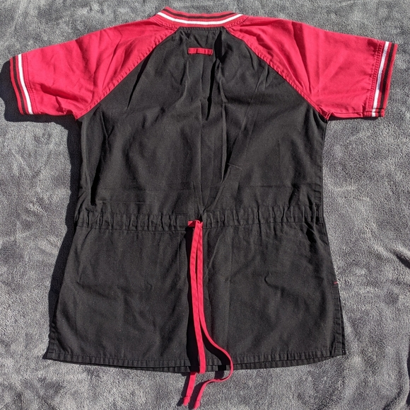 Black and red Scrub set - Picture 3 of 6